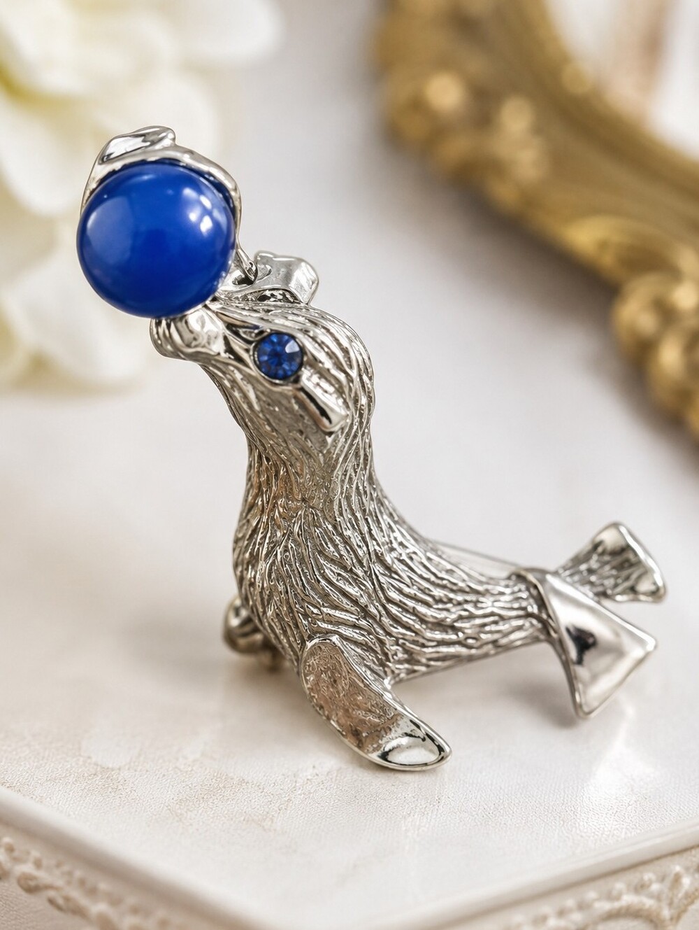 Vintage Gerry's Seal Brooch Blue Moonglow Ball Animal Pin Signed Silver Tone